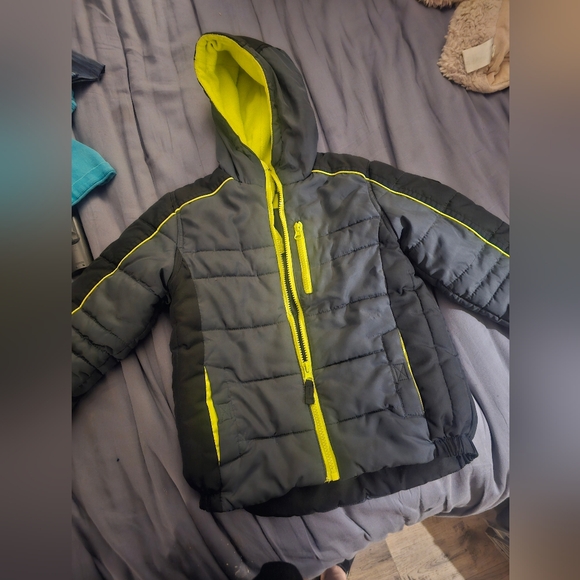 Boys Jacket - Picture 1 of 2